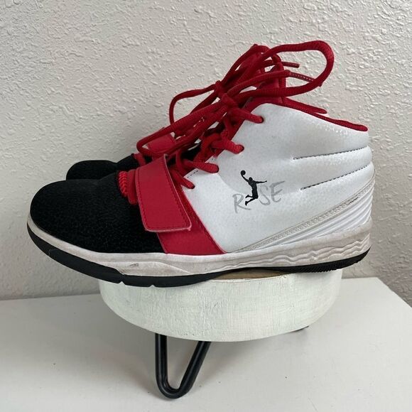 Rise Kids Hightop Shoes Size 5 EUC - Picture 1 of 6
